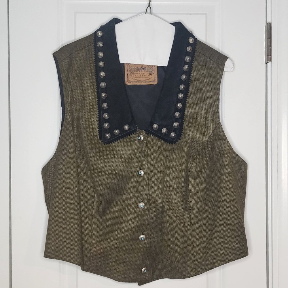 Saddle Ridge Vintage Collection Western Herringbone Concho Vest Olive Green M/L